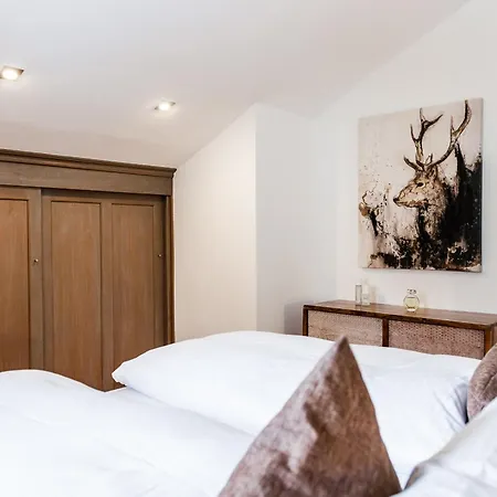 Alpenkino Apartamento *